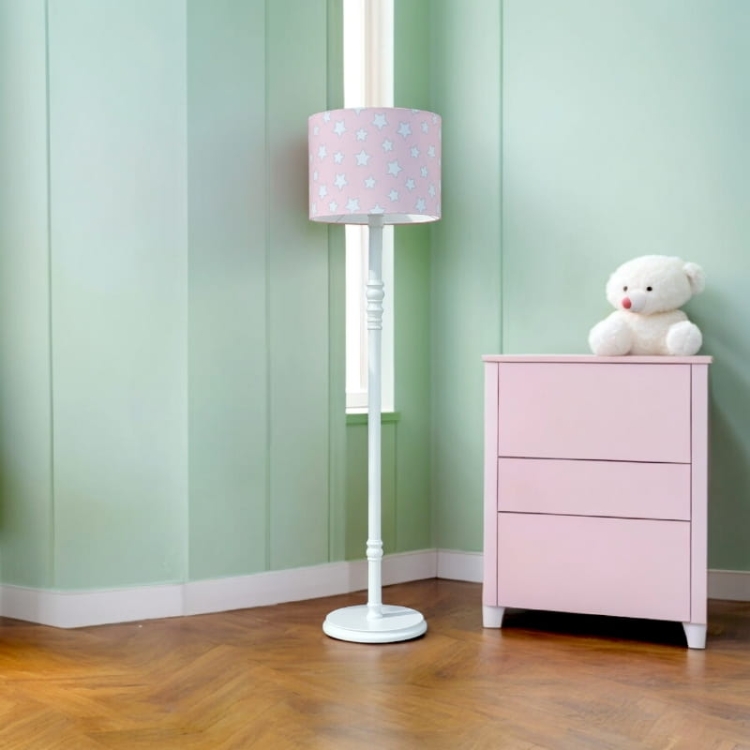lampa podłogowa biała z różowym kloszem w gwiazdki dla dziewczynki