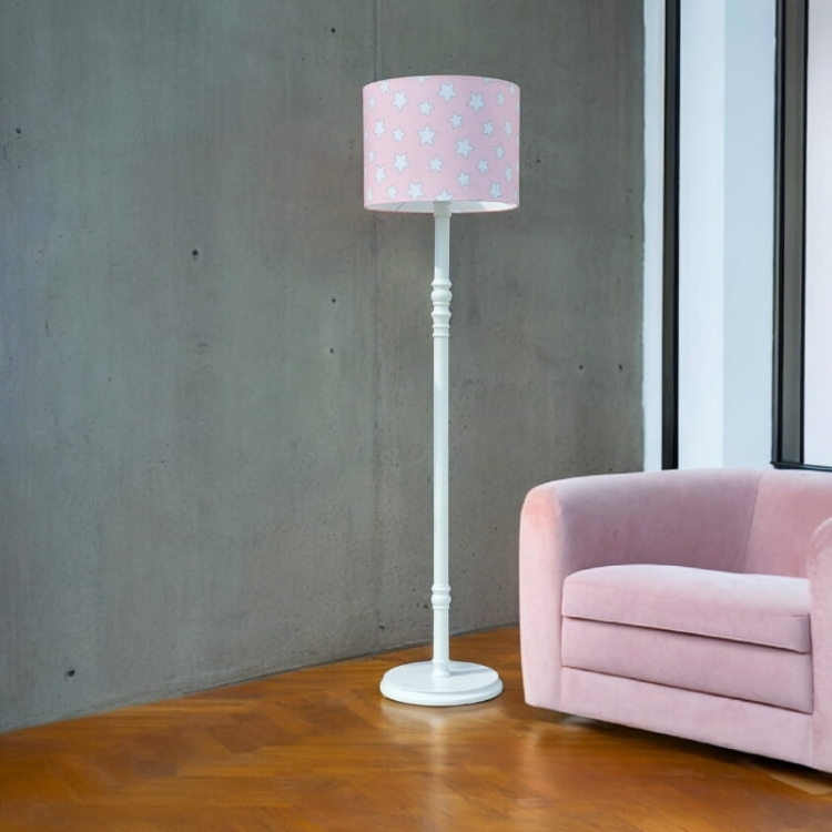 lampa podłogowa różowa w gwiazdki do pokoju dziewczynki