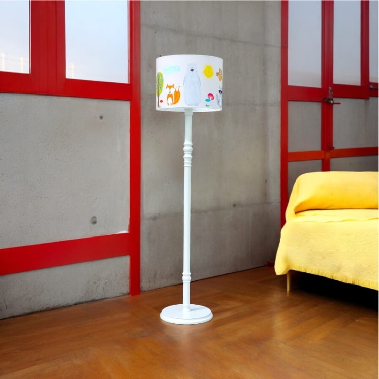 lampa podłogowa dla dzieci w leśne zwierzęta