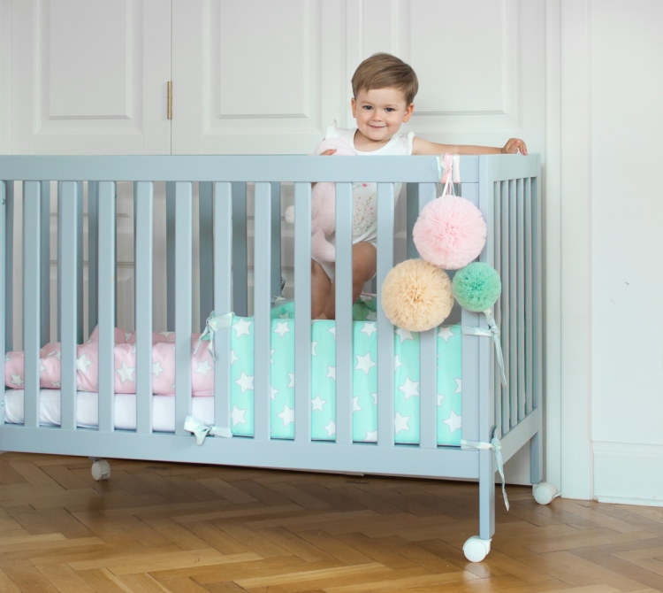 Ochraniacz do łóżeczka Pink & Mint Stars