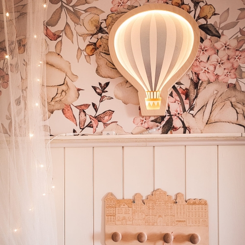lampa na ścianę drewniany balon