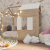 Łóżko domek Dream Cottage – przytulne drewniane łóżko dla dzieci z daszkiem i okienkami