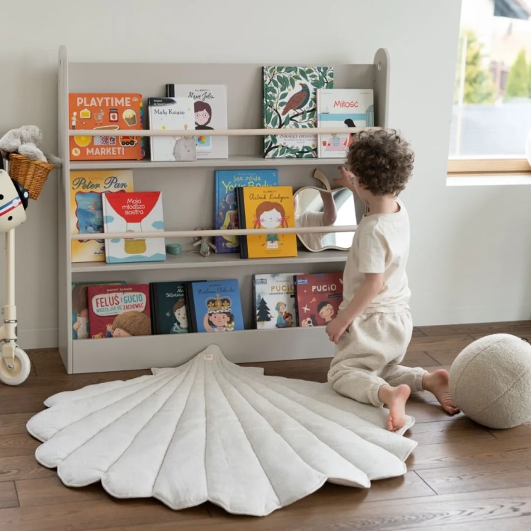 Biblioteczka Montessori w kolorze kaszmiru z trzema półkami