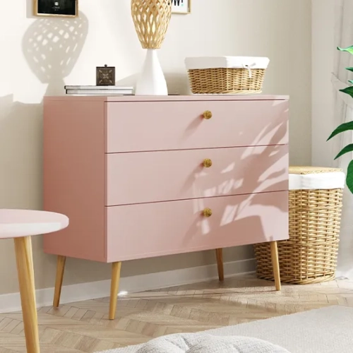 komoda pudrowy róż Powder Harmony, różowa komoda w stylu boho, komoda skandynawska z drewnianymi nóżkami, komoda z cichym domykiem, stylowa komoda dla dziewczynki