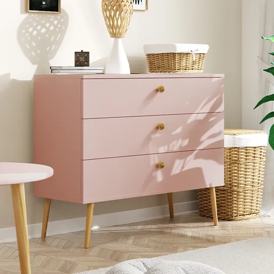 komoda pudrowy róż Powder Harmony, różowa komoda w stylu boho, komoda skandynawska z drewnianymi nóżkami, komoda z cichym domykiem, stylowa komoda dla dziewczynki