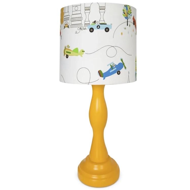 lampka nocna Sky&Road, lampka dla chłopca z motywem samochodów i samolotów, lampka na drewnianej podstawie, lampka dziecięca z kolorowym abażurem, lampka nocna w stylu motoryzacyjnym