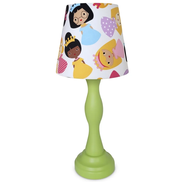 lampka nocna "Princess Dreams" dla dziewczynki, pastelowa lampka z księżniczkami, lampka na komodę z motywem księżniczek, lampa dziecięca z drewnianą podstawą, abażur z księżniczkami