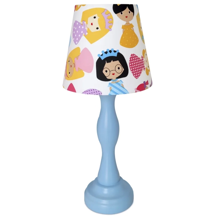 lampka nocna "Princess Dreams" dla dziewczynki, pastelowa lampka z księżniczkami, lampka na komodę z motywem księżniczek, lampa dziecięca z drewnianą podstawą, abażur z księżniczkami