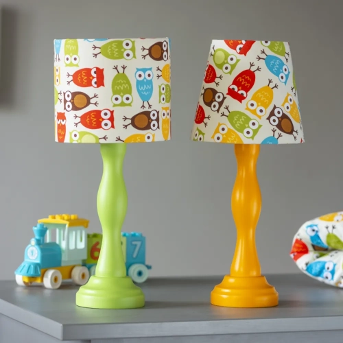 lampka nocna Owl Fun, kolorowa lampka z sowami, lampka dla dzieci, lampka nocna na komodę