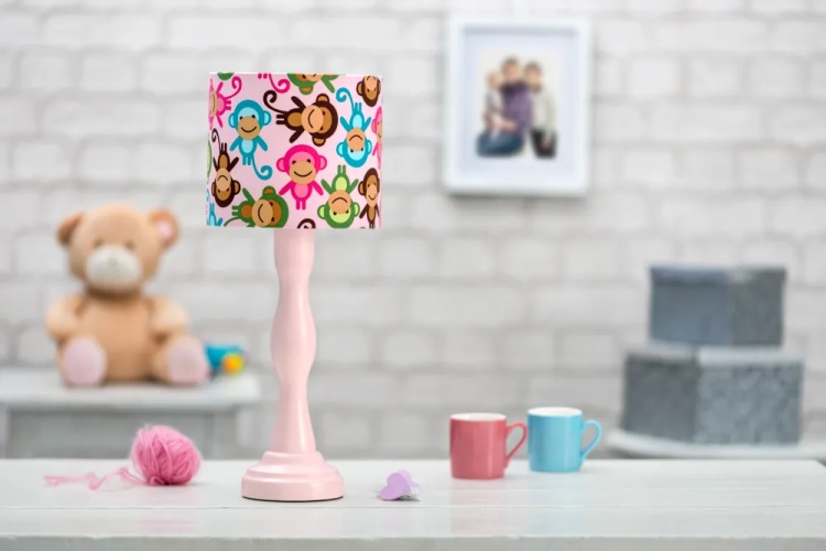 lampka nocna do pokoju dziecka w małpki różowa, dla dziewczynki