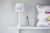 lampka nocna Wise Owl, lampka dziecięca z sowami, lampka z abażurem w błękitne sówki, lampka z drewnianą podstawą, lampka nocna do pokoju dziecka