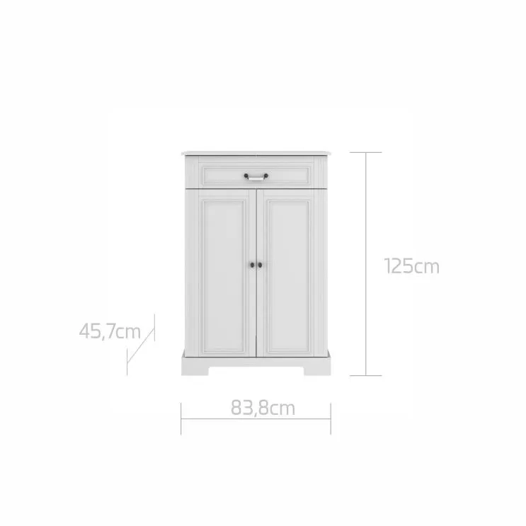 Wysoka komoda Ines Elegant White w stylu angielskim, z frezowanymi uchwytami, w kolorze złamanej bieli.