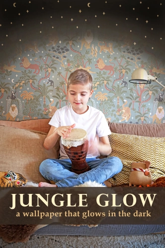 tapeta jungle glow tropical blue mural, mural świecący w ciemności, tapeta niebieska z gwiazdkami, tapeta skandynawska dla dzieci, tapeta dżungla świecąca w nocy