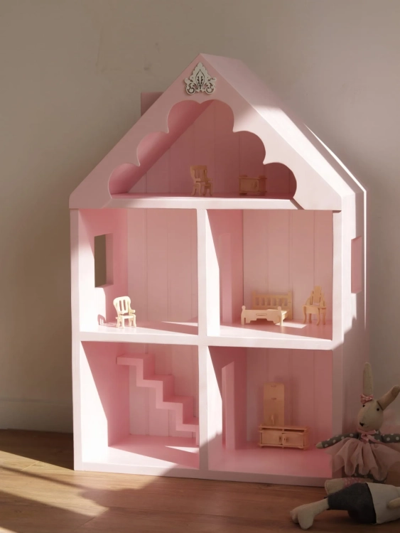 Domek drewniany baby pink dla lalek i myszek z białym frezowanym tyłem, ręcznie wykonany z drewna sosnowego, dekoracja w stylu retro do pokoju dziewczynki