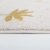 dywan dziecięcy prostokątny z motywem palm, kolor ecru z miodowym i pudrowym różem, rozmiar 120x170 cm, styl boho, do pokoju dziewczynki