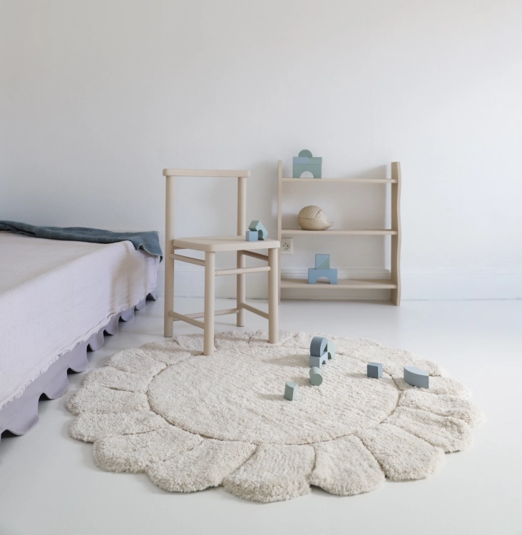 dywan dziecięcy Gabrielle okrągły 110 cm, 100% bawełna, naturalny écru, z wykończeniem w płatki, prany w pralce, certyfikat OEKO-TEX
