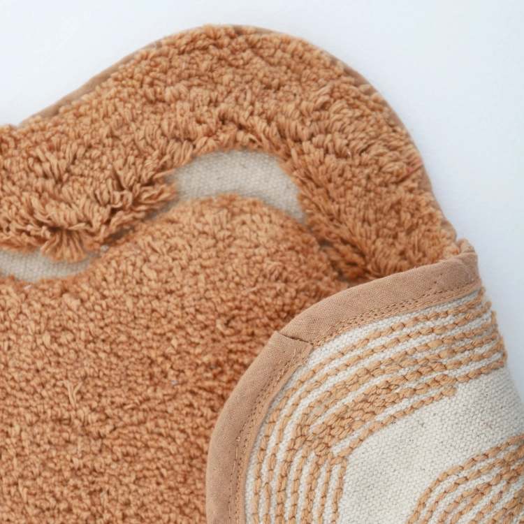 dywan dziecięcy okrągły karmelowy bawełniany 110 cm styl boho naturalny do pokoju dziewczynki lub chłopca