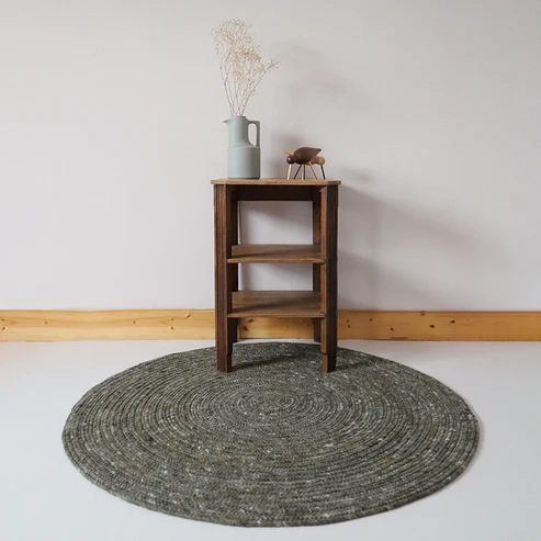 dywan okrągły zielony oliwkowy naturalny ręcznie robiony z wełny i bawełny średnica 140 cm styl boho do pokoju dziecka