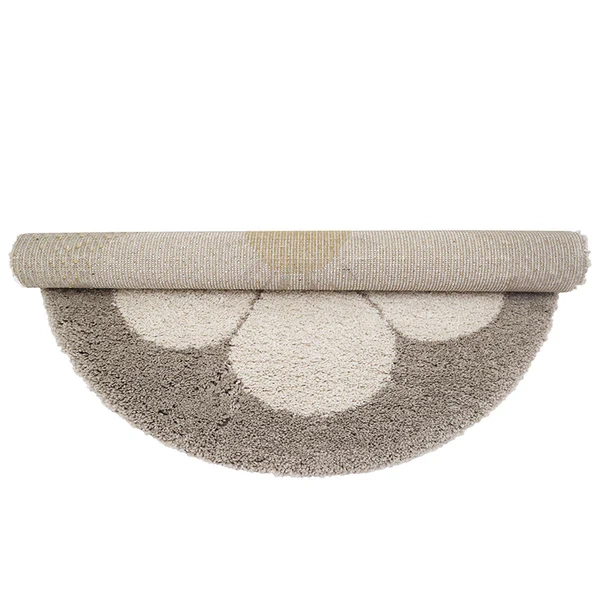 dywan dziecięcy okrągły taupe z motywem stokrotki, styl boho, średnica 120 cm, miękki pluszowy dywan do pokoju dziewczynki lub chłopca