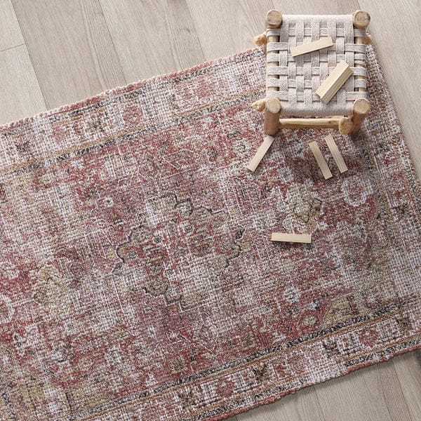 dywan 100x150 cm POOLA z juty i mikrofibry z orientalnym nadrukiem w kolorze naturalnym i czarnym, idealny do wnętrz w stylu boho i etno
