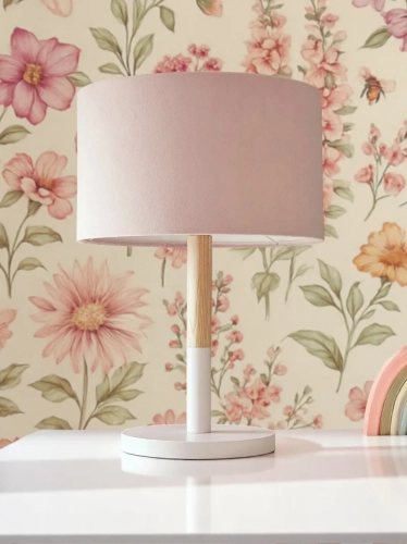 Minimalistyczna lampka dziecięca z pastelowym abażurem