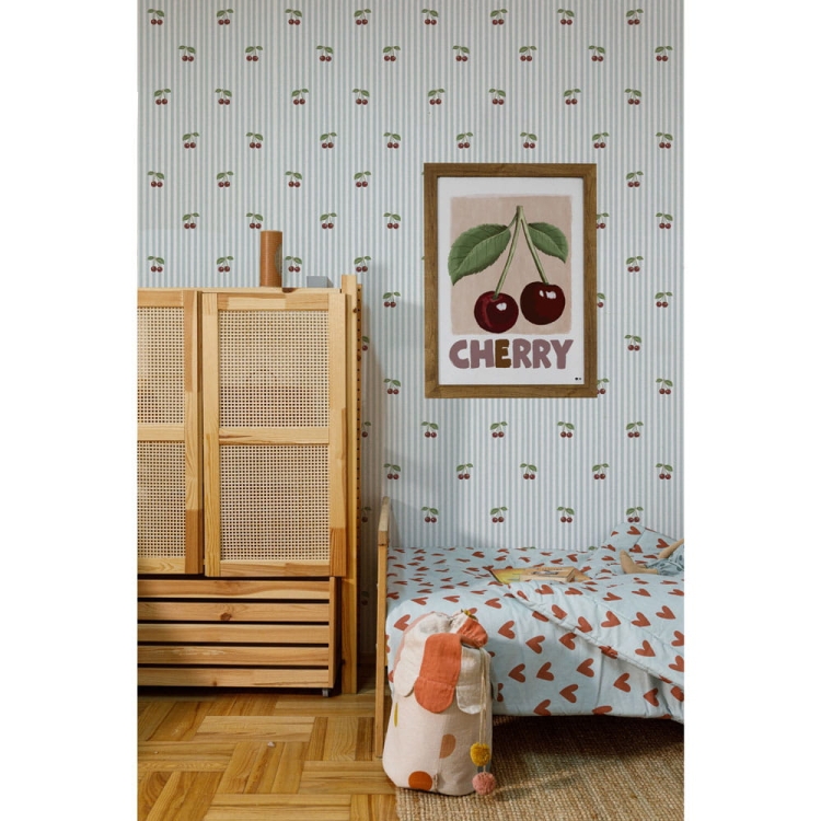 Tapeta biało-niebieska w paski z wisienkami, ekologiczna, 280x50 cm, delikatny wzór retro, idealna do pokoju dziewczynki, chłopca lub rodzeństwa.