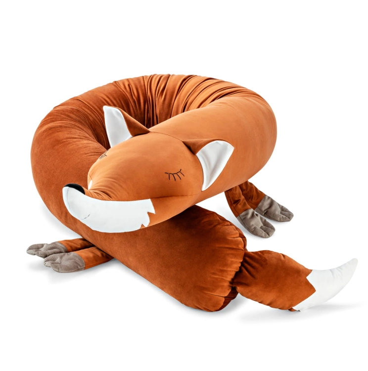 long-fox-shaped-cuddle-pillow,-wall-protector-for-a-baby-bed,-cuddlerest.webp