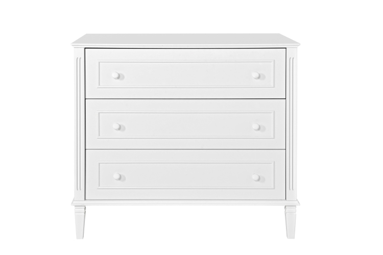 komoda trzydrzwiowa Bianka, styl hampton, kolor złamanej bieli, ręcznie wykonane nóżki, porcelanowe gałki, mebel do pokoju dziecka i niemowlęcia