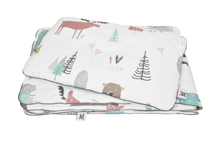 In_the_woods_bedding_01
