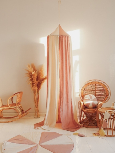 CanopyPowderpinkcircus_3