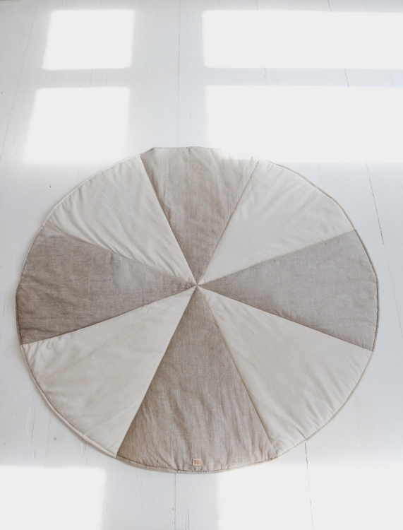 Creamcircusmat_2000x2000