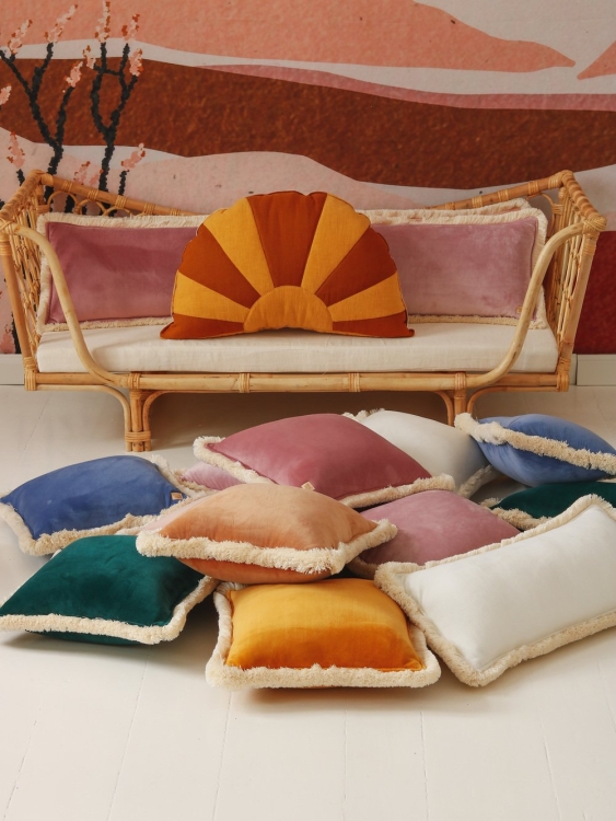 Softvelvetpillowwithfringe_6_507fb03e-186a-4b80-8d60-6746bcdb62fb_2000x2000