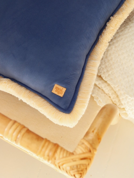 Saphiresoftvelvetpillowwithfringe_6_1e6608c1-8055-4750-b2ac-b1273925eea4_2000x2000