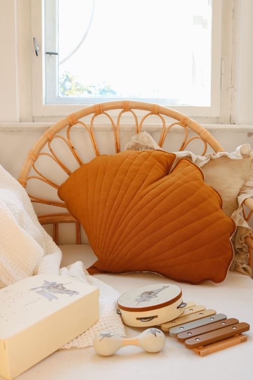 carmel-linen-ginkgo-leaf-pillow-decorativeidea-designroom-moimili (1 (4).jpg