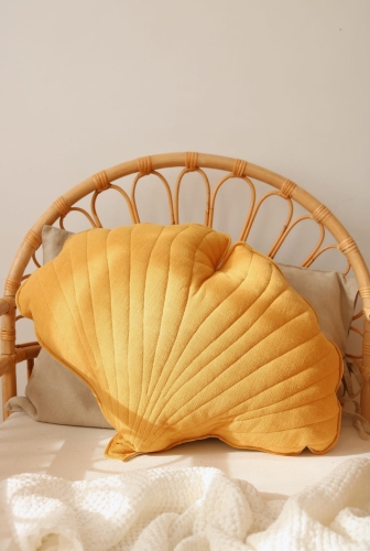 mango-linen-ginkgo-leaf-pillows-moimili-decoration(8).jpg
