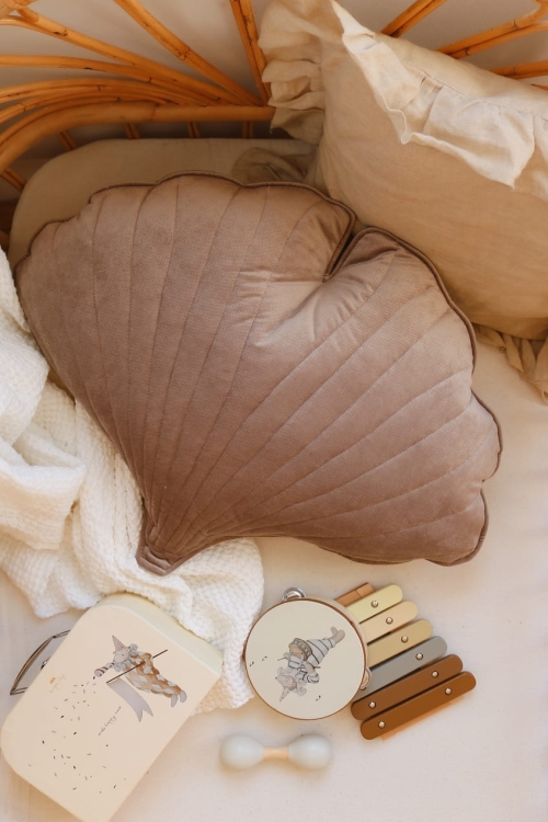 darkbeige-velvet-ginkgo-moimili-bohoroom-decoration-pillow (4).jpg