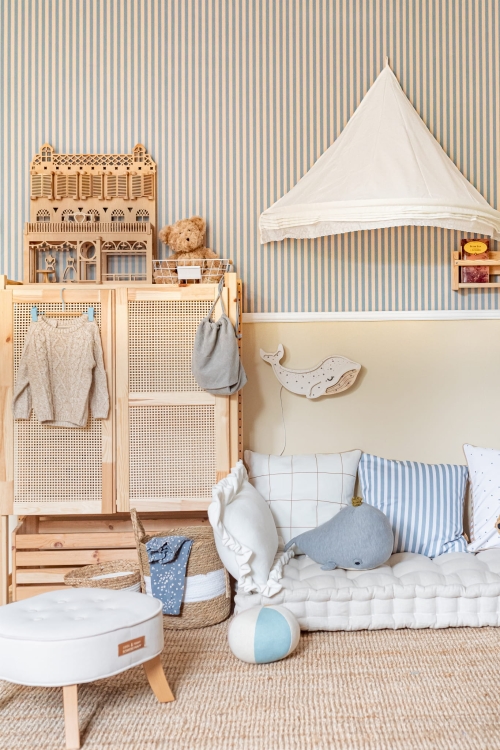 Tapeta Vintage w paski beżowo-błękitne – Simple Vintage Stripes Beige Blue, ekologiczna, 280x50 cm, subtelny wzór idealny do sypialni i pokoju chłopca