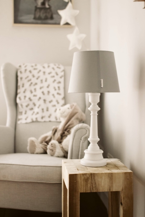 lampa dziecięca szara