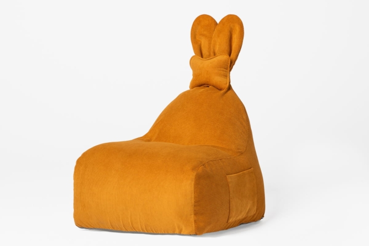 Uszata-pufa-siedzisko-z-oparciem-Funny-Bunny-Sztruksowa-Marchewkowa_[503]_1200.jpg