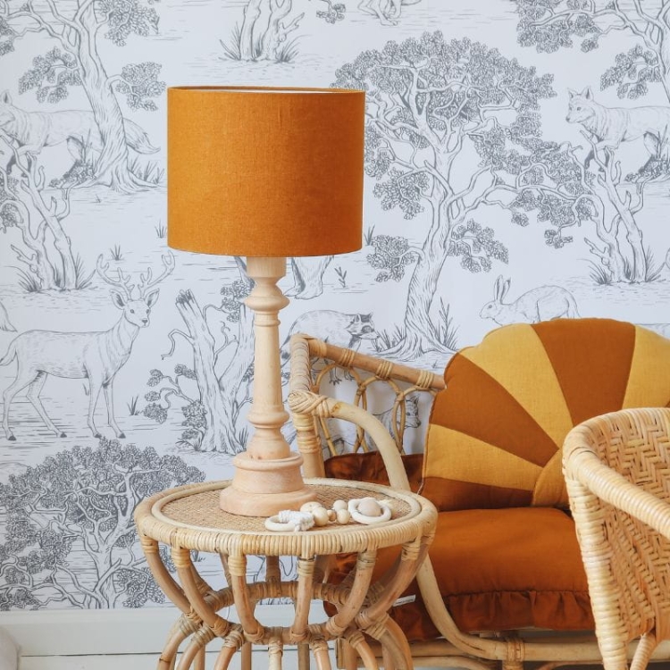 lampa stojąca drewniana lniana musztardowa w stylu boho