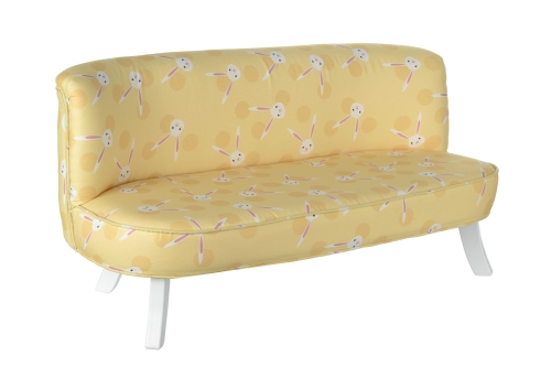 żółta sofa do pokoju dziecka
