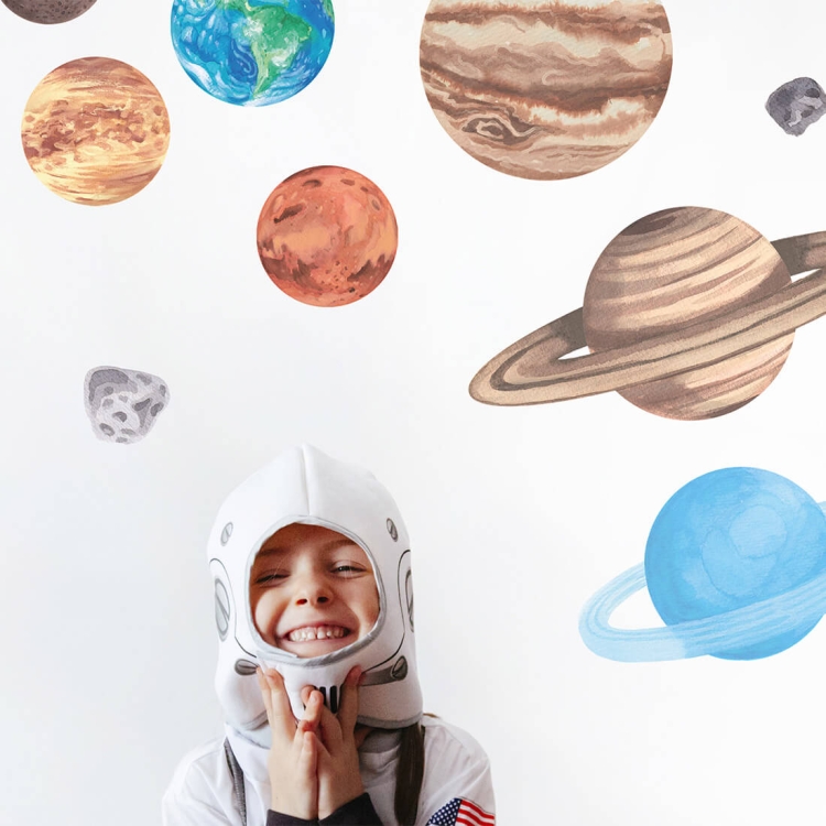 naklejka na ścianę do pokoju chłopca planety kosmos